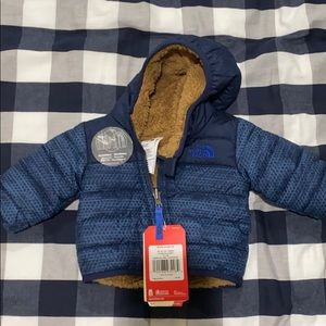*NWT* north face reversible jacket 0-3m